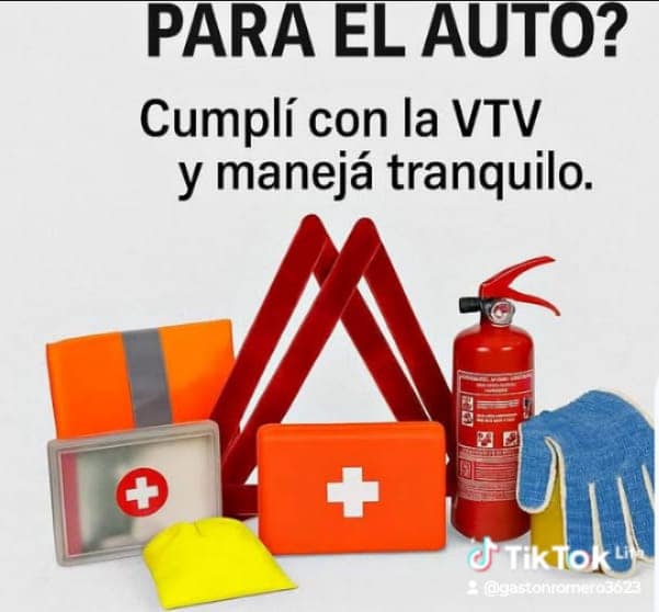 Kit de seguridad para auto con balizas triangulares y elementos de asistencia